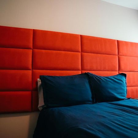 Charm City Luxury 4 Bedroom Brick Home ボルティモア エクステリア 写真